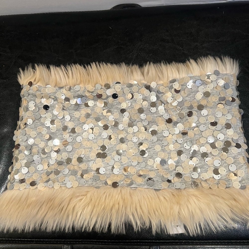 LOFT Sequin and Faux Fur neck warmer
